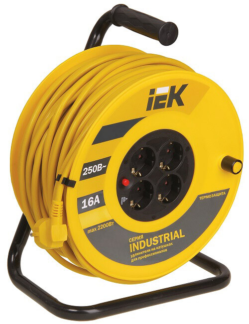 Катушка УК40 с т/з 4 места 2Р+PЕ/40м 3х1,5 мм2 "Industrial" | WKP15-16-04-40 | IEK