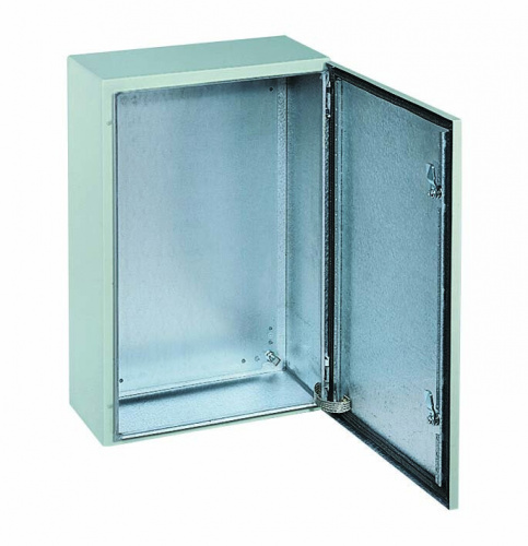 Шкаф CRN с монтажной панелью 400х300х200мм IP66| NSYS3HF4320P | Schneider Electric